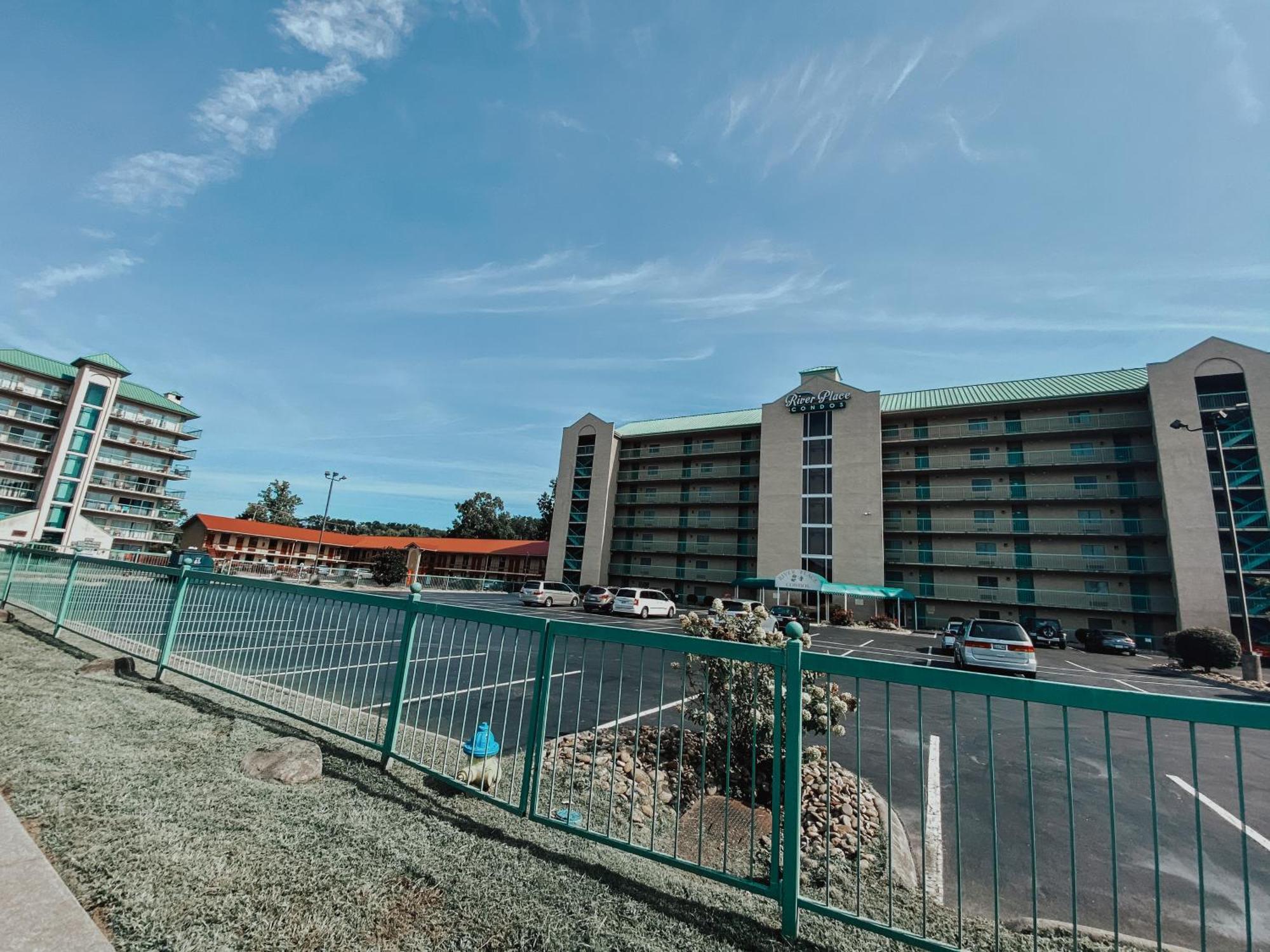 River Place Condos #508 2Bd Pigeon Forge Bagian luar foto